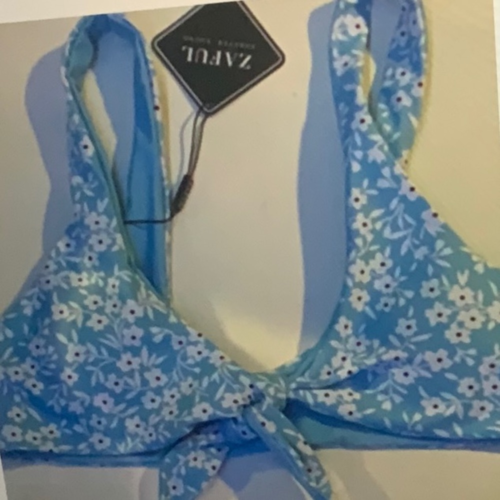 Zaful Blue Floral Bikini Top